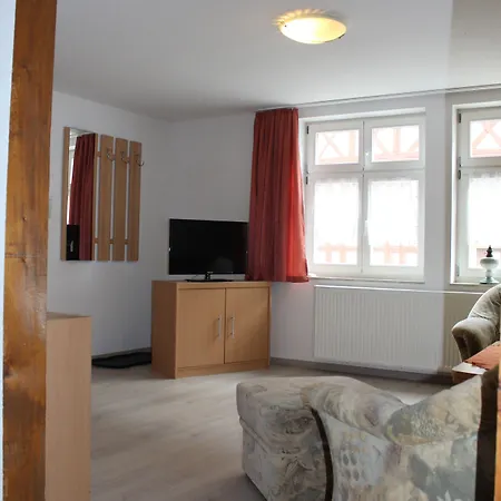 Apartment Alter Topf *